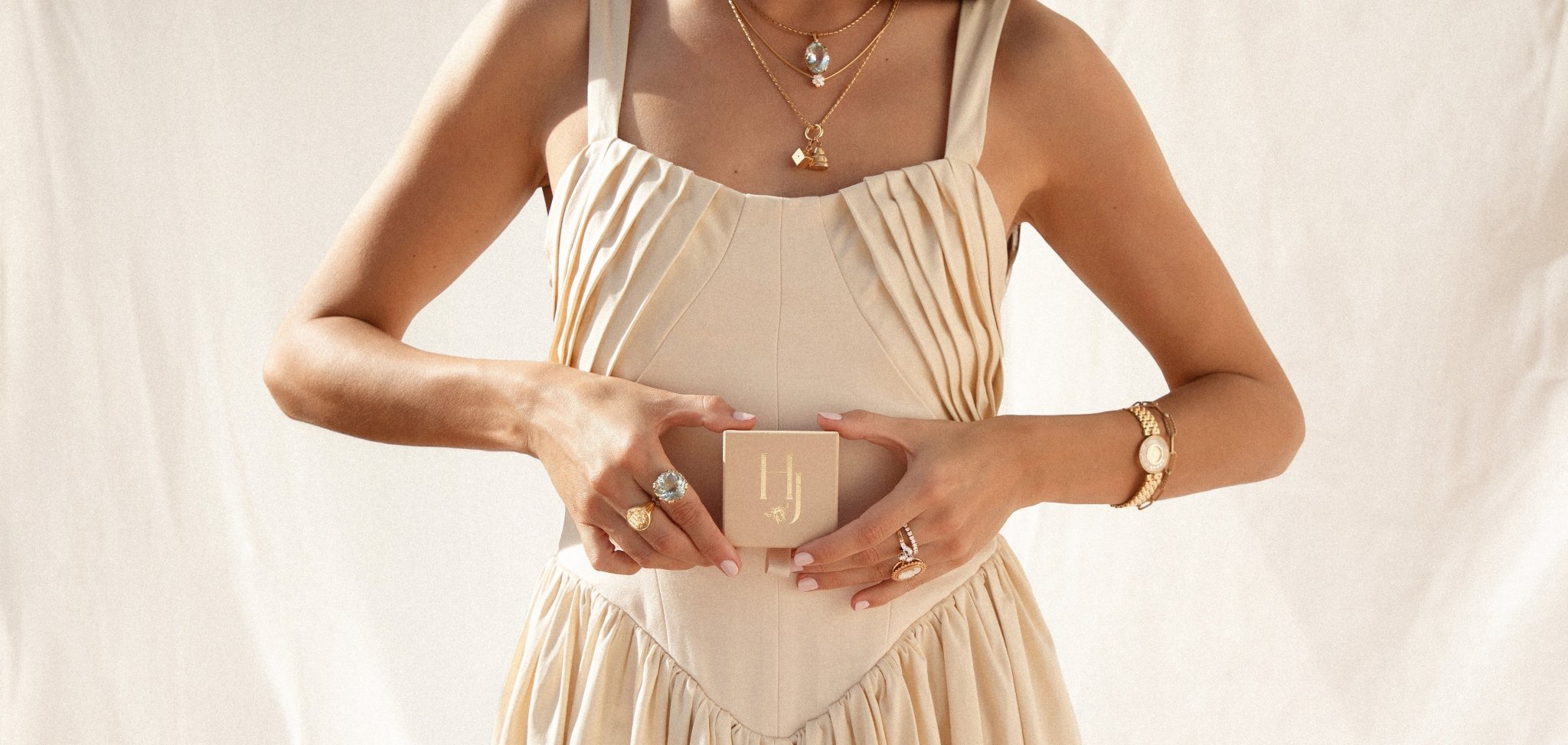 Warum echter Schmuck das Weihnachtsgeschenk ist, das bleibt - Honey Jewelry