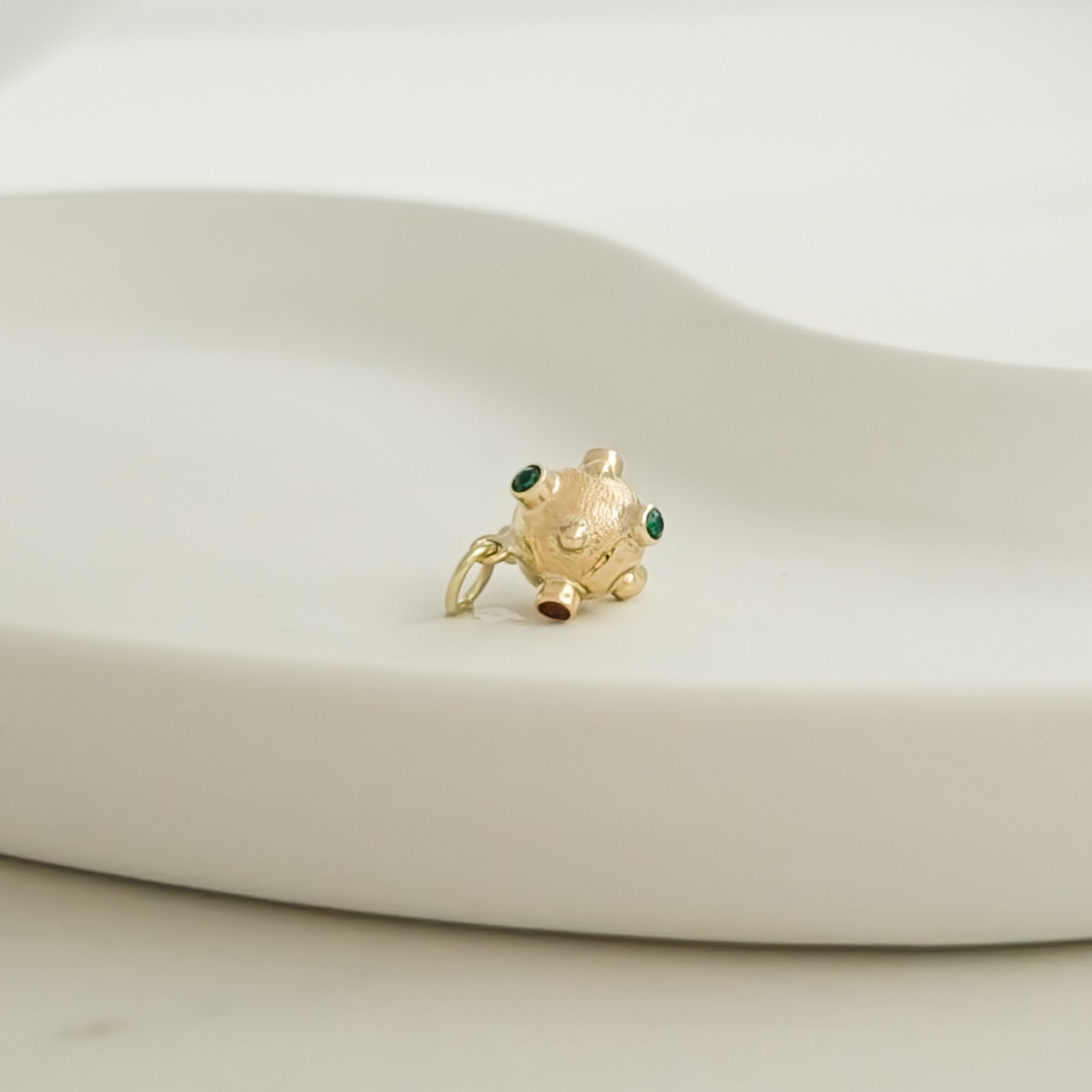 Antique gold ring with blue gemstone