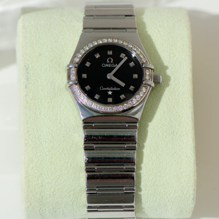 Omega Constellation Damen – Edelstahl mit Diamantlünette & schwarzem Zifferblatt