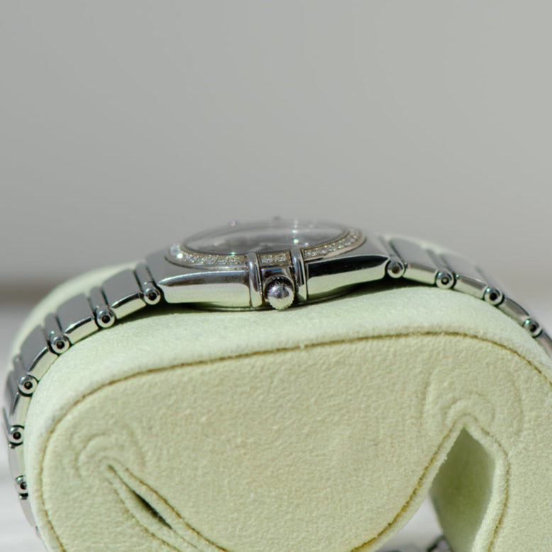 Omega Constellation Damen – Edelstahl mit Diamantlünette & schwarzem Zifferblatt