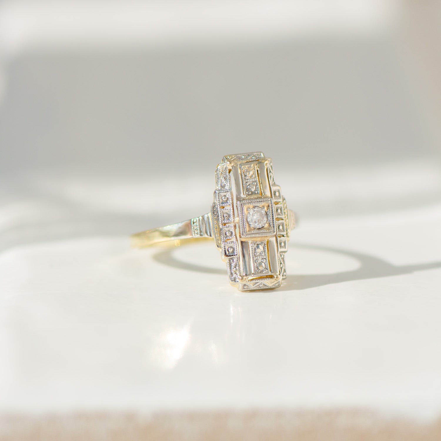 💎 Art-Déco-Ring aus 14 Karat Gelbgold & Platin mit Diamanten | ca. 1920er Jahre