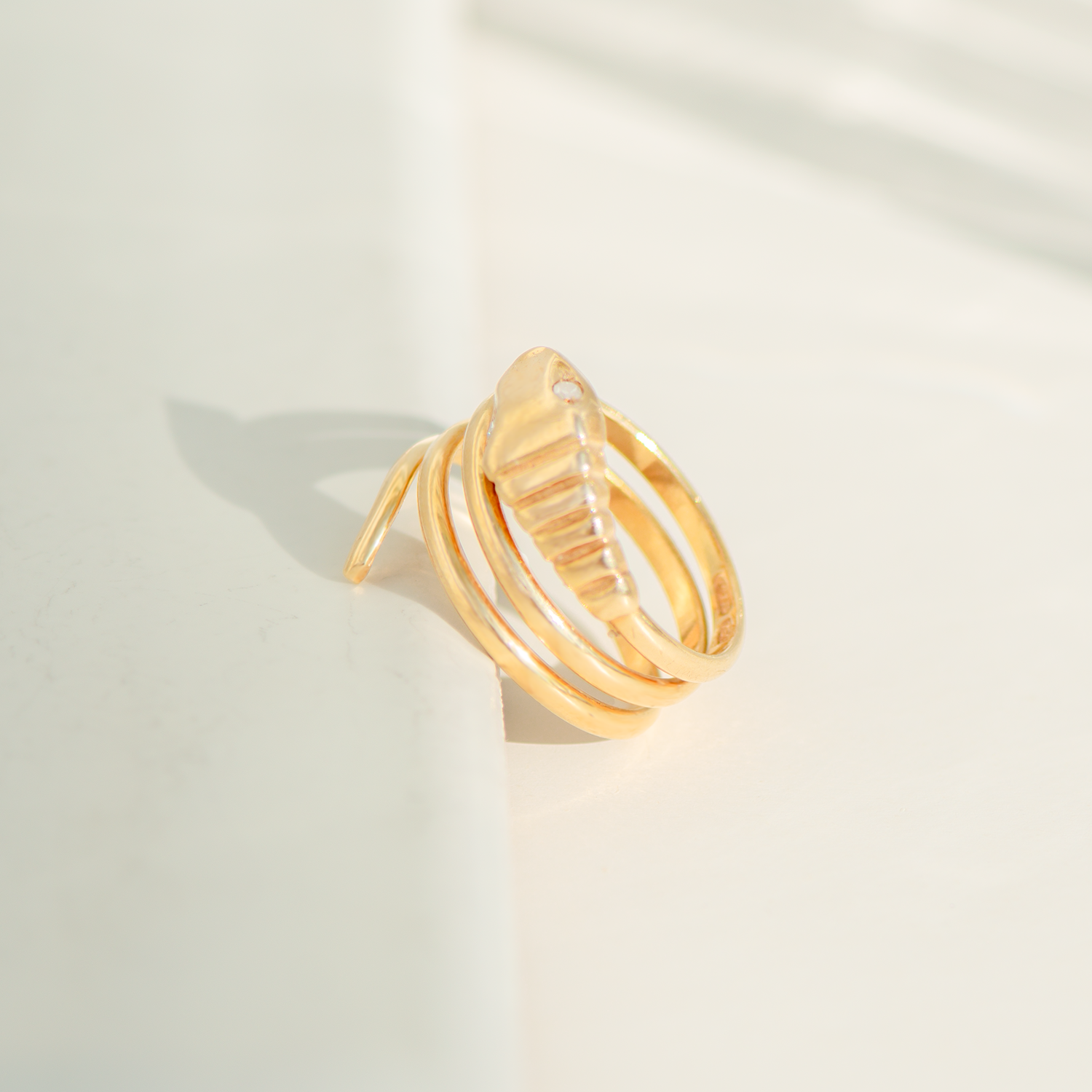 Vintage Schlangenring aus 750er Gelbgold – 18K, Diamant-Augen