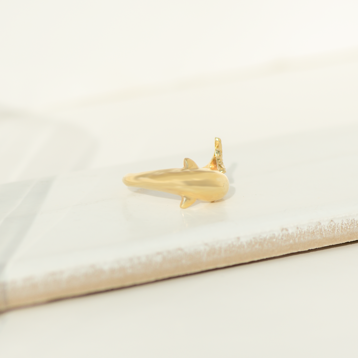 Vintage Delfin-Ring aus 14 Karat Gelbgold | 90er Jahre Design