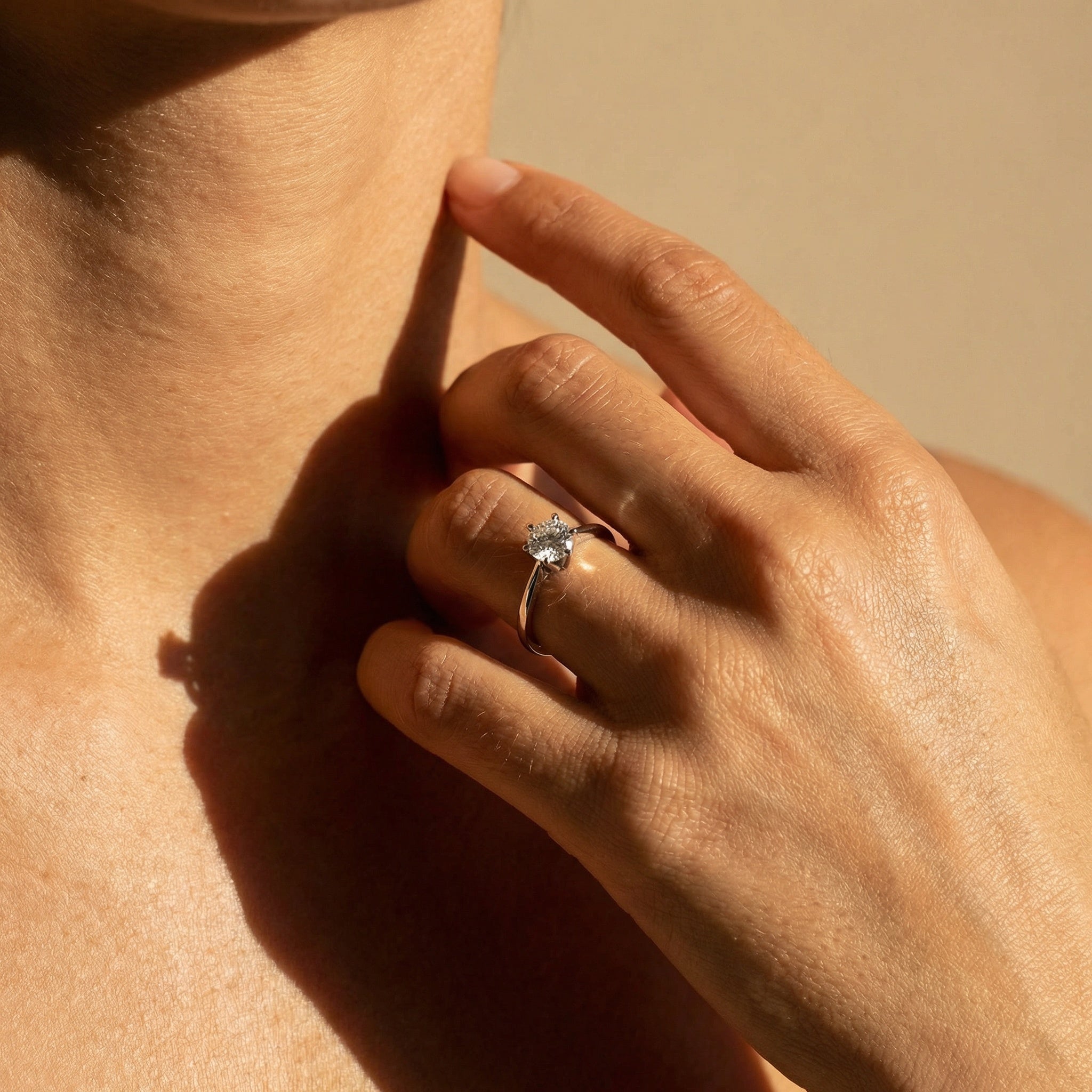 750er Gold Solitärring mit Brillant – Unübertroffene Klarheit - Honey Jewelry