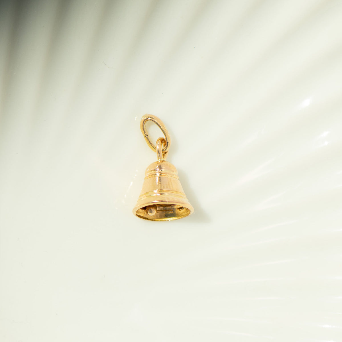 Anhänger Glocke aus 14 Karat Gelbgold – fein - Honey Jewelry
