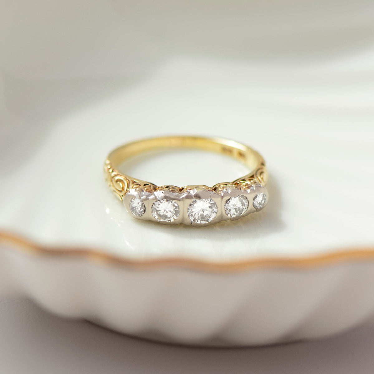 Antiker Halbmemory-Diamantring aus 14K Gold