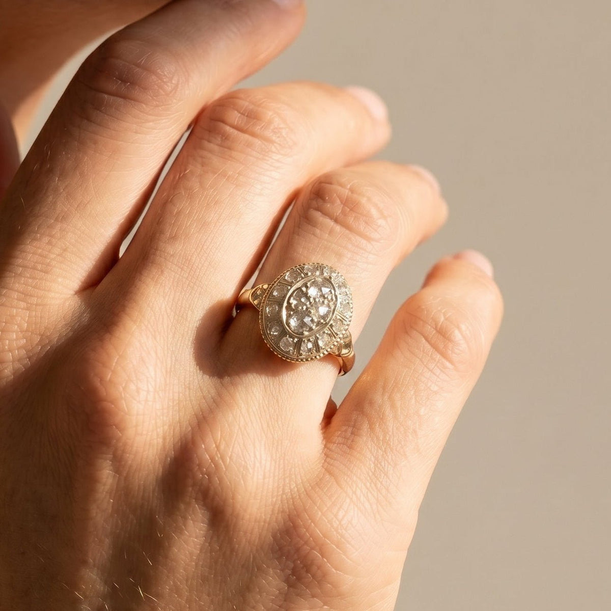 Art Déco Diamanten Ring aus Gold mit Platinfassung - Honey Jewelry