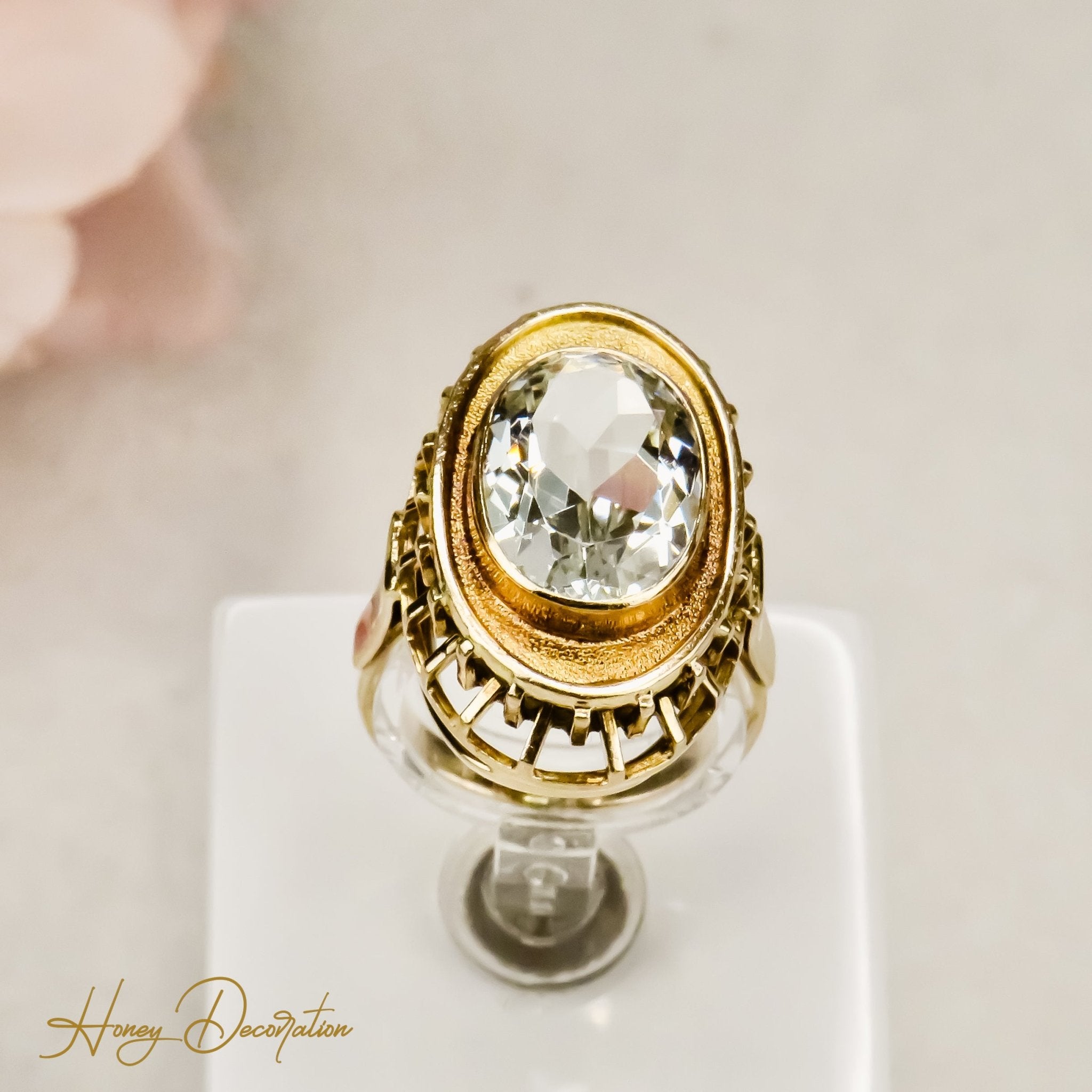 Bezaubernder Vintage - Ring mit Aquamarin in edler Fassung - Honey Jewelry