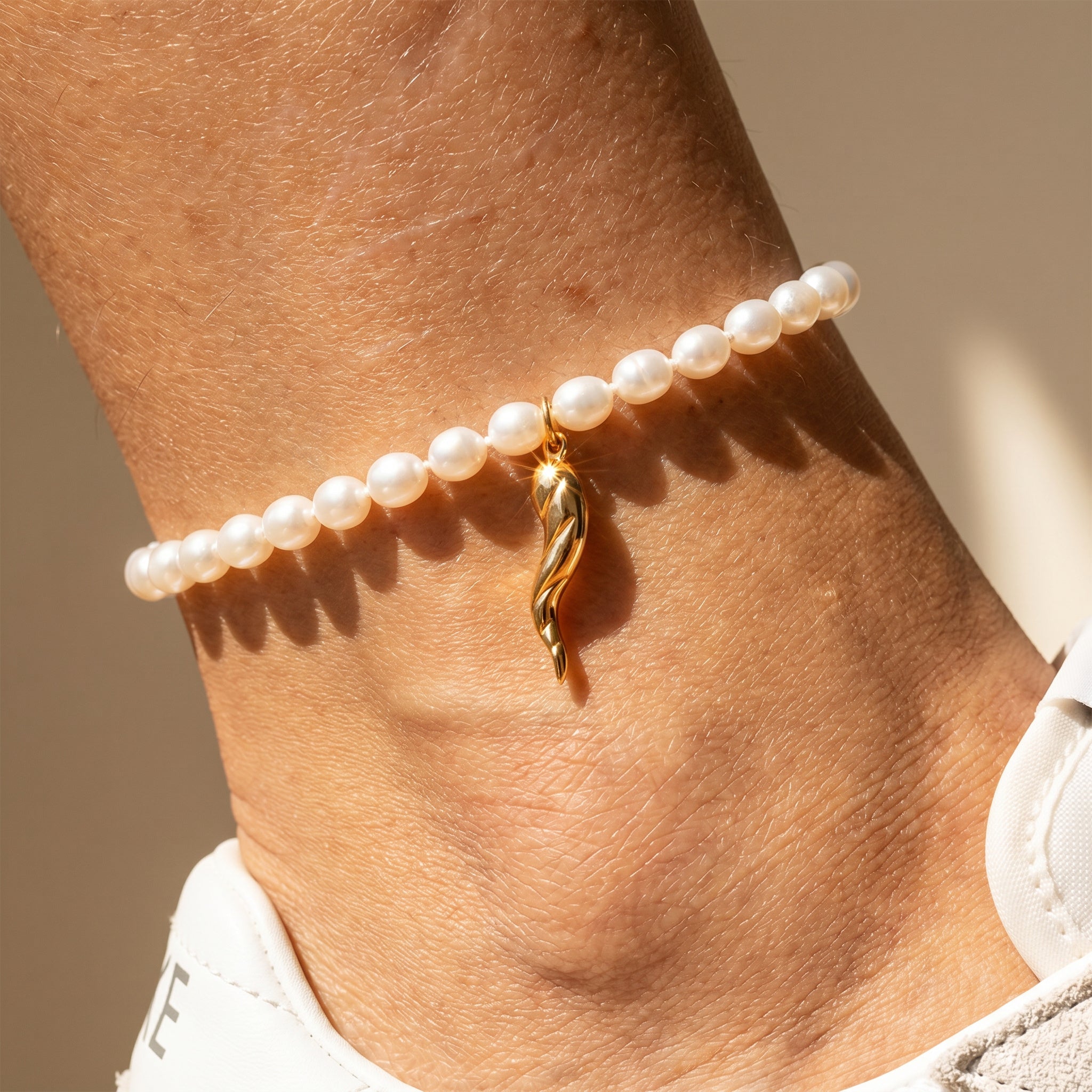 Cornicello Anhänger 18K Gelbgold | Glückshorn - Honey Jewelry