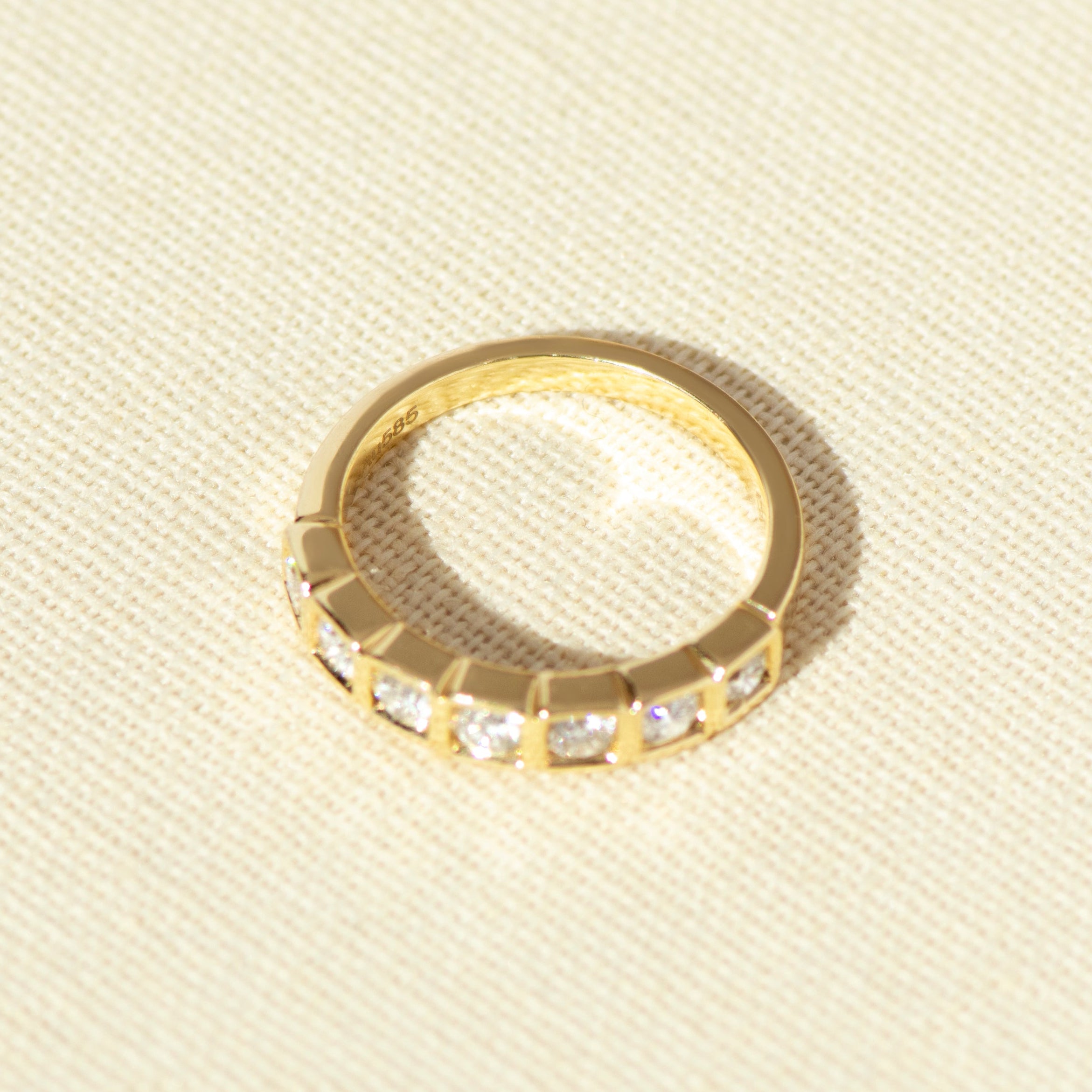 Halbmemory-Ring – 7 Diamanten – 585er Gelbgold