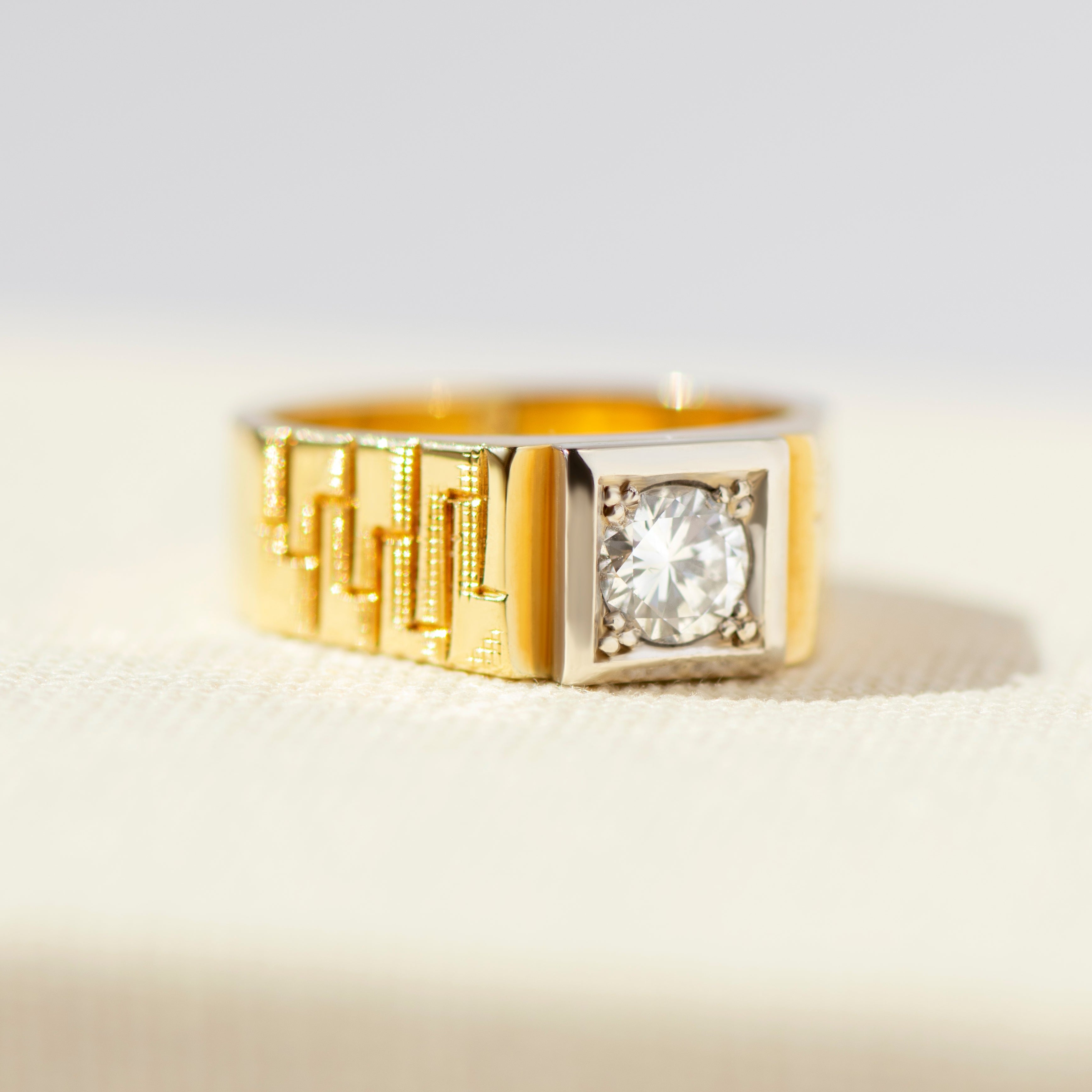 Solitär-Ring – 0,49 ct Diamant – 585er Gelbgold