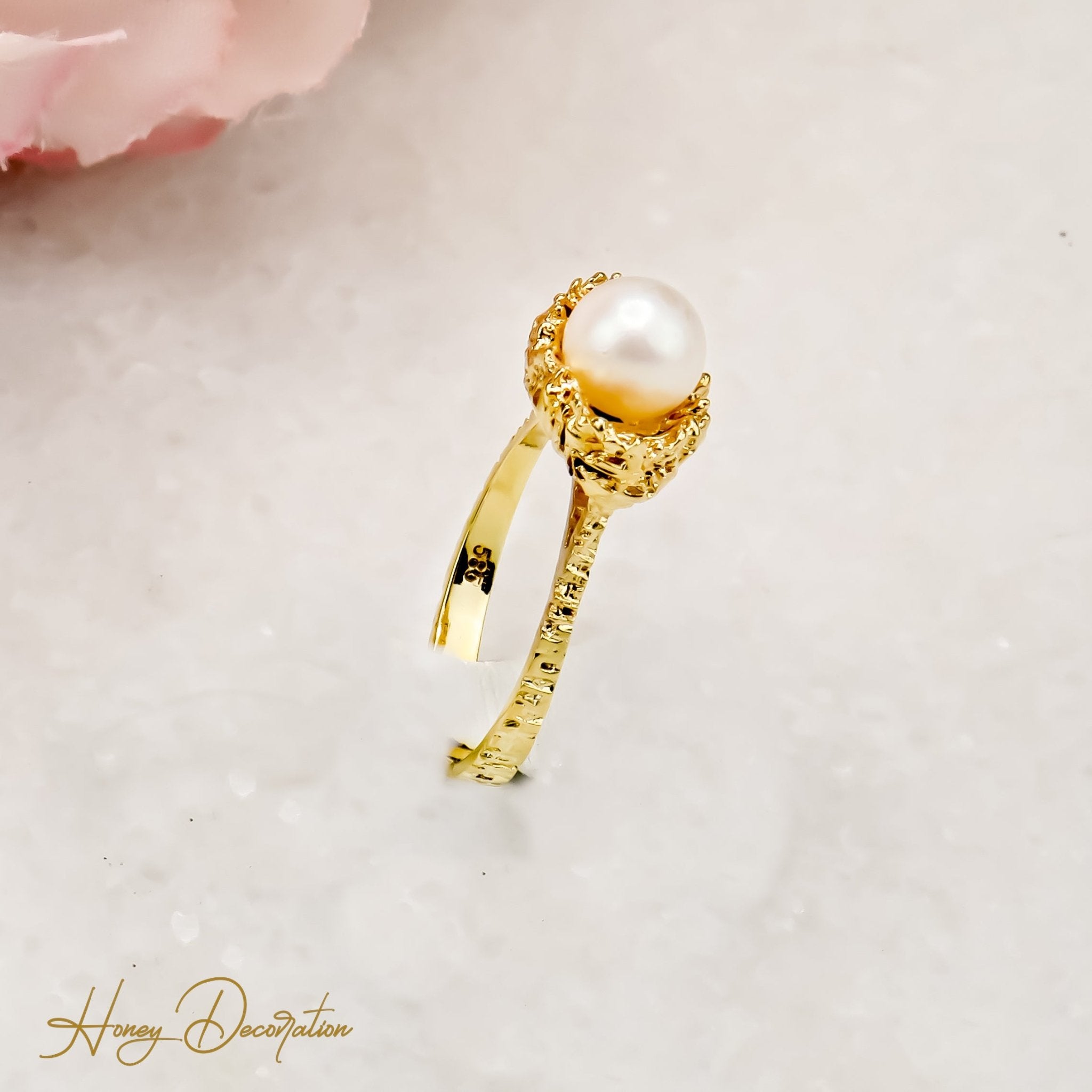Eleganter Perlen - Ring aus 14 Karat Gold - Honey Jewelry