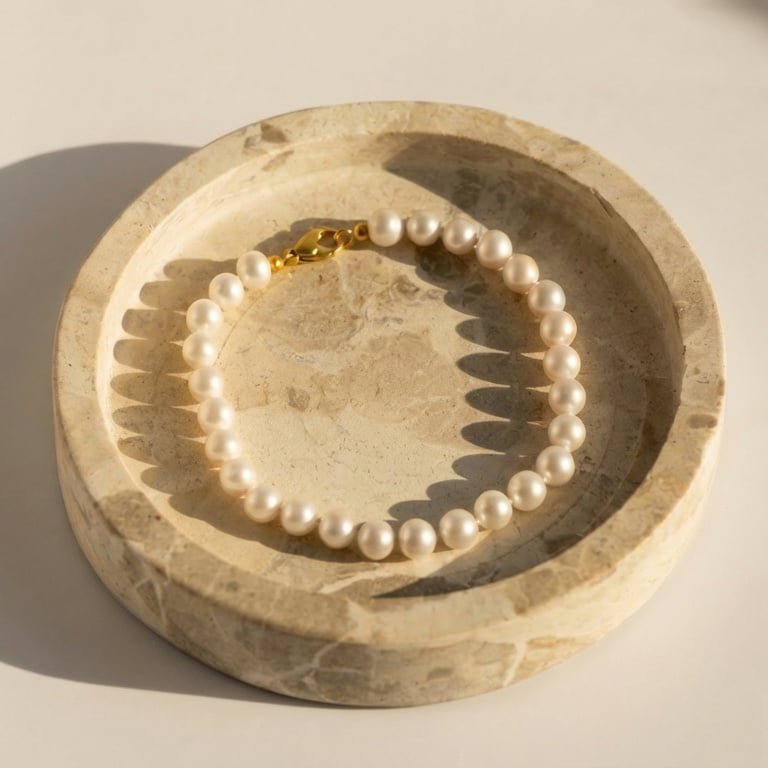 Fußkettchen aus Süßwasserperlen – klassisch weiß, 8 mm, neu geknüpft - Honey Jewelry