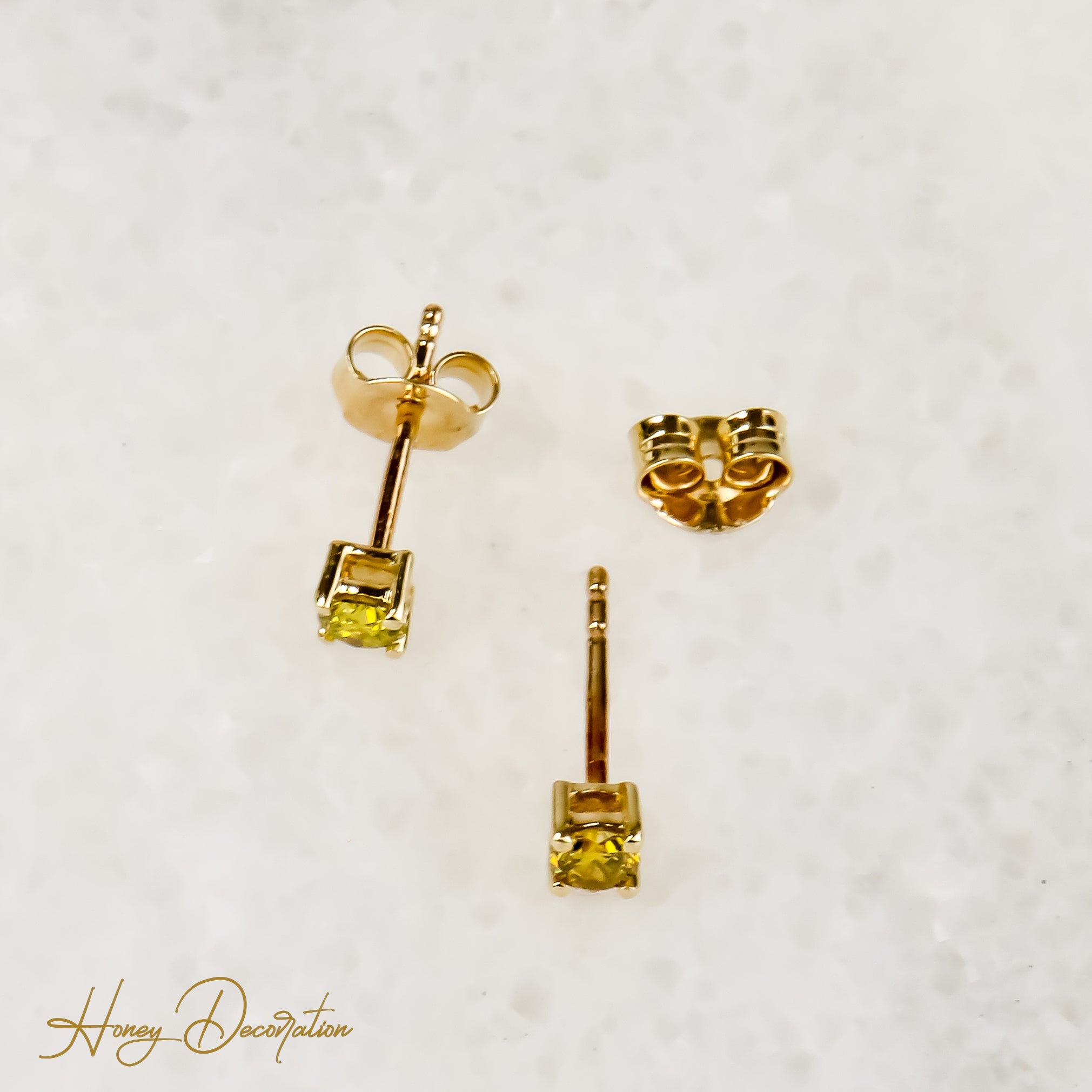 Klassische 585er Goldohrstecker, zeitloses Design - Honey Jewelry