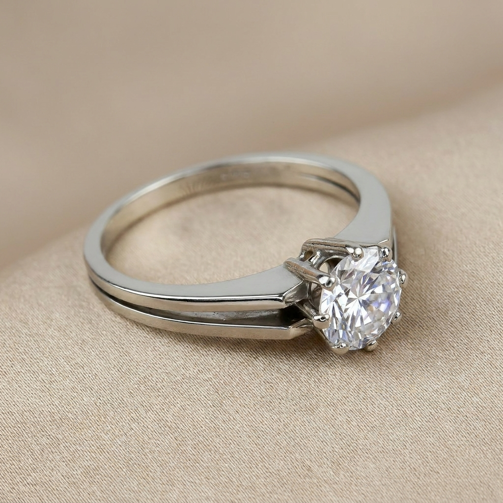 Magnificent gold ring with one -time