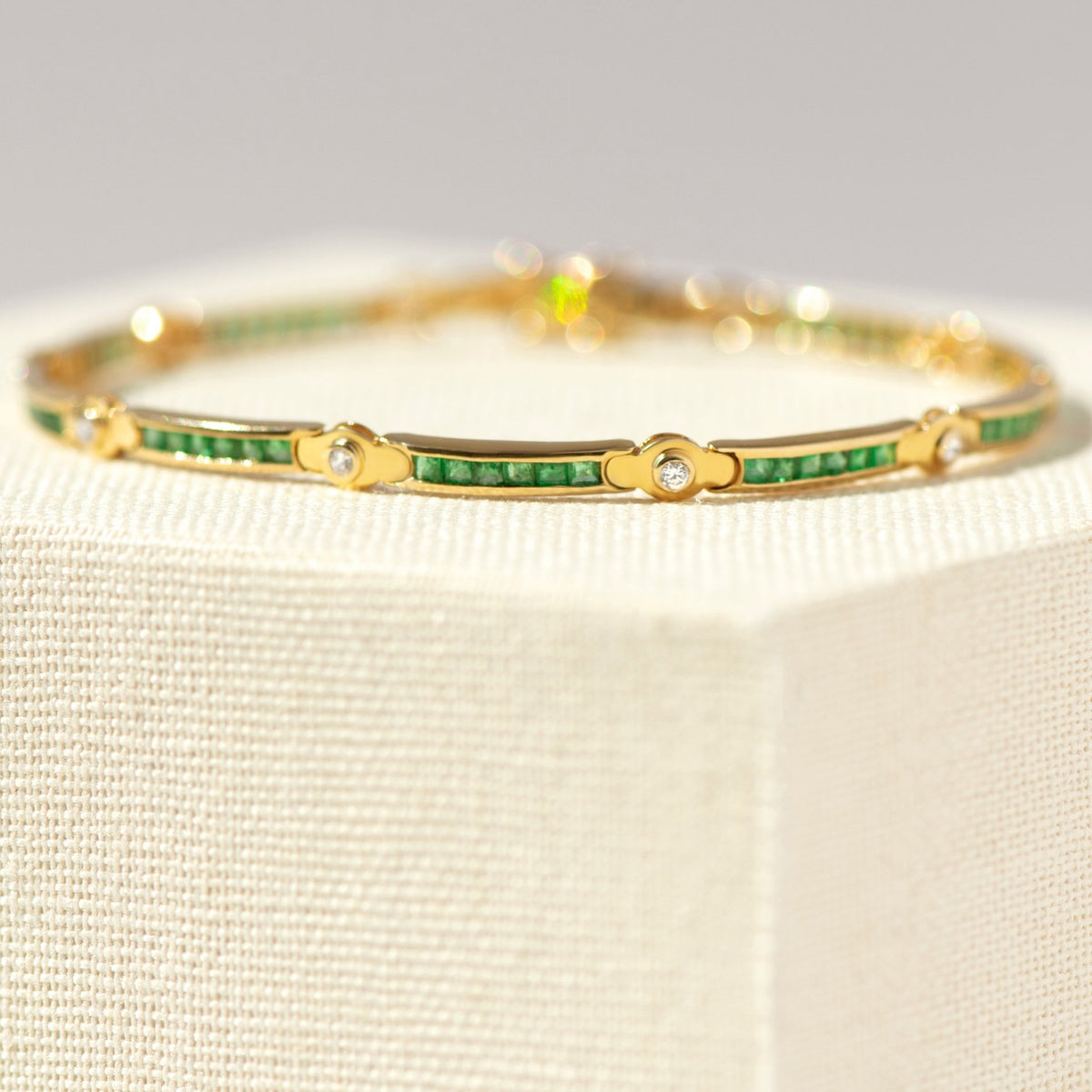 Tennisarmband – Smaragde & Brillanten – 585er Gelbgold - Honey Jewelry