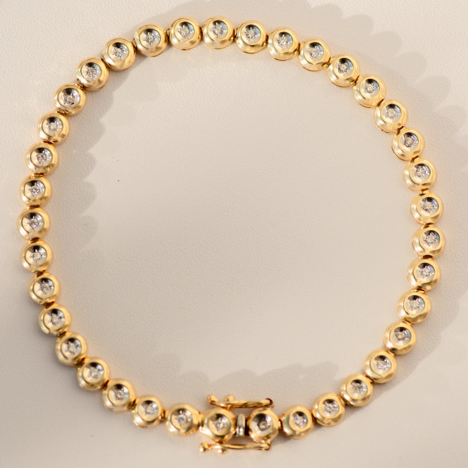 Tennisarmband aus 14 Karat Gelbgold mit Diamanten (0,75 ct) - Honey Jewelry