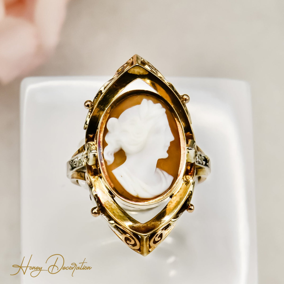 Viktorianischer 585er Gold Gemmenring mit Diamantrosen und Platinverzierung - Honey Jewelry