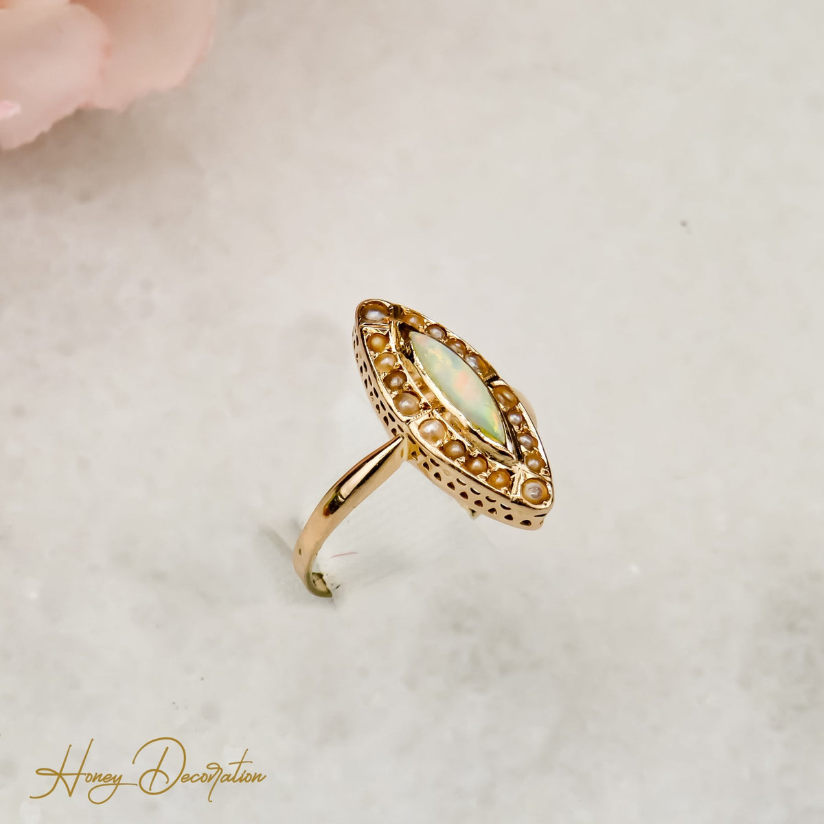 Viktorianischer Opal - Marquise - Ring aus 8K Gold - Honey Jewelry