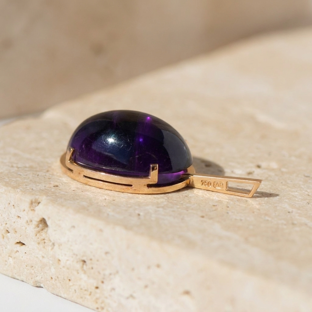 Vintage Amethyst-Anhänger aus 18K Gelbgold
