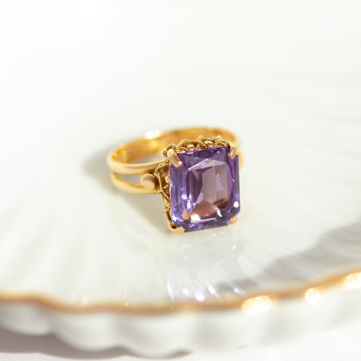 Vintage Amethyst Ring aus Gelbgold - Honey Jewelry