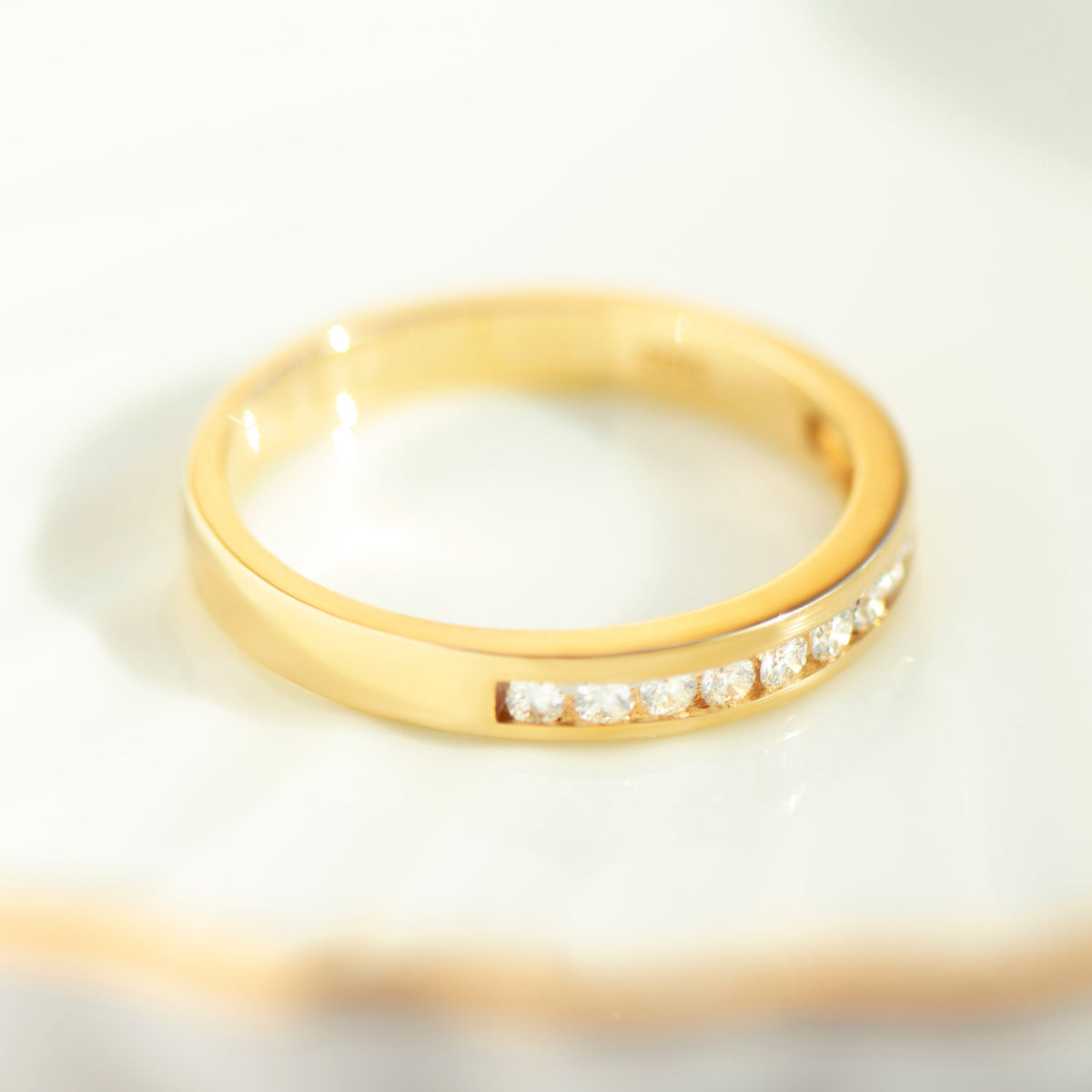 Vintage Halbmemory-Ring mit Diamanten aus 585er Gelbgold