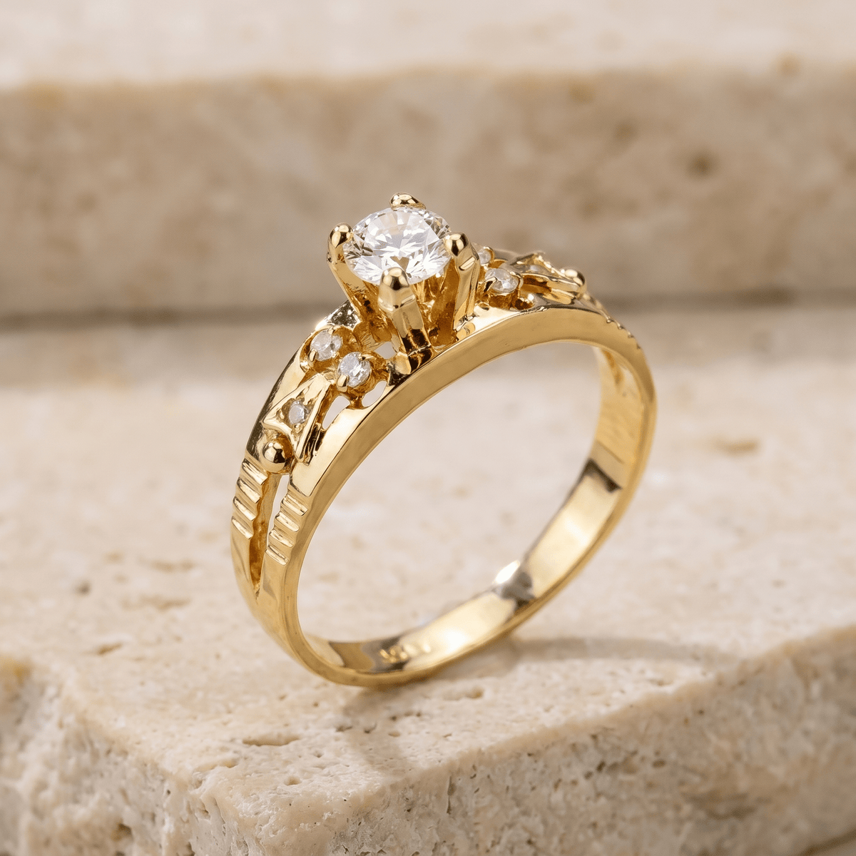 Vintage Halo-Goldring mit Brillant - Luxus pur - Honey Jewelry