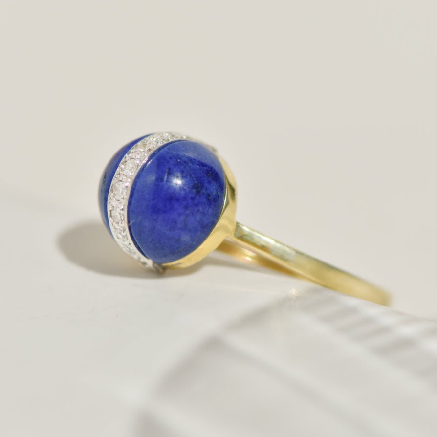 Vintage - Ring aus 14 Karat Gelbgold mit Lapiskugel und Brillanten - Honey Jewelry