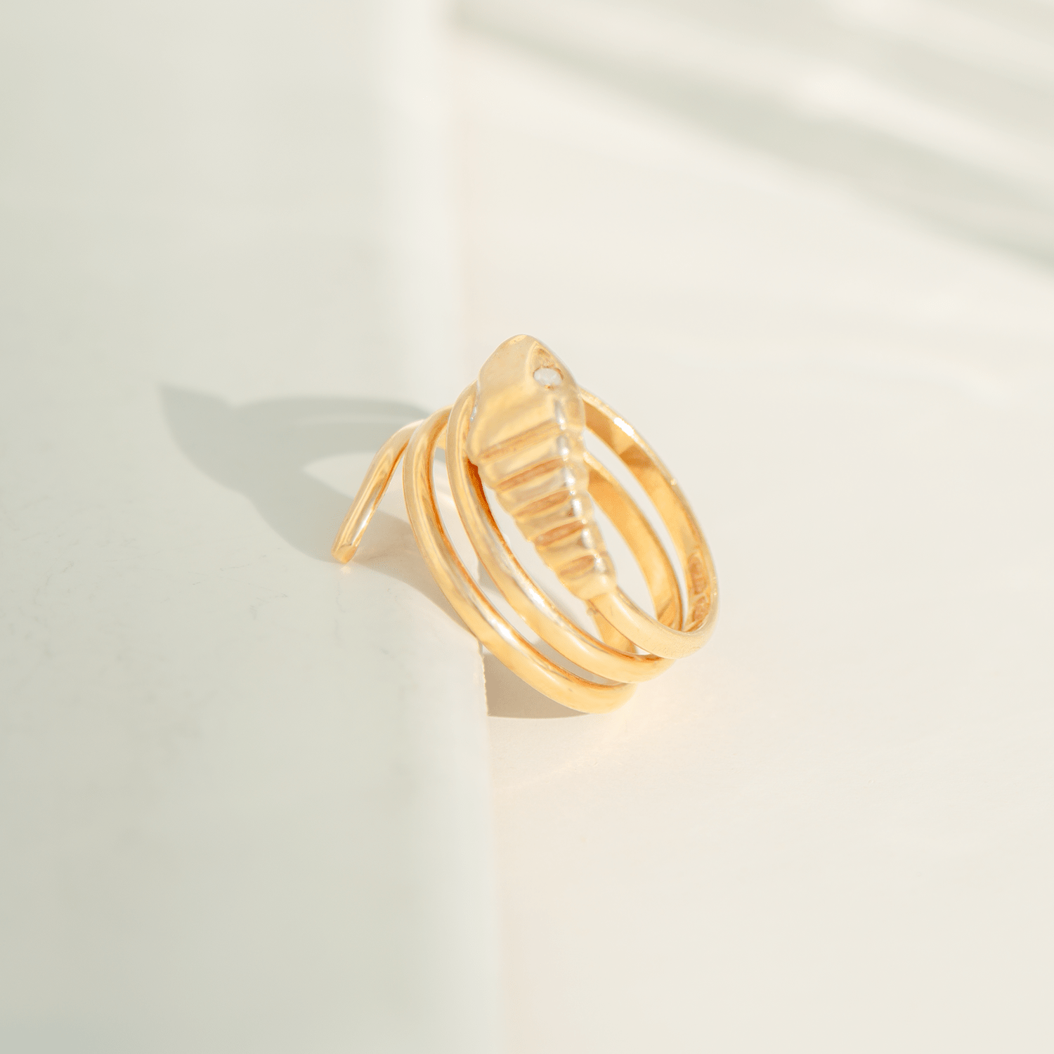 Vintage Schlangenring aus 750er Gelbgold – 18K, Diamant - Augen - Honey Jewelry