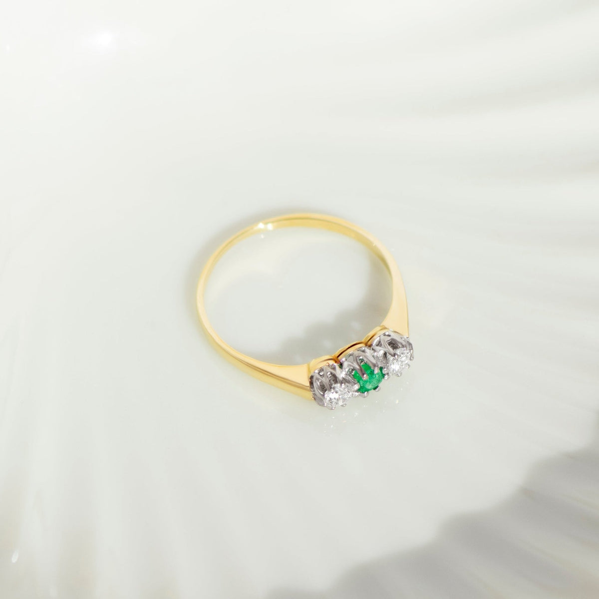 Vintage Smaragd Diamantring aus 585 Gelbgold - Honey Jewelry