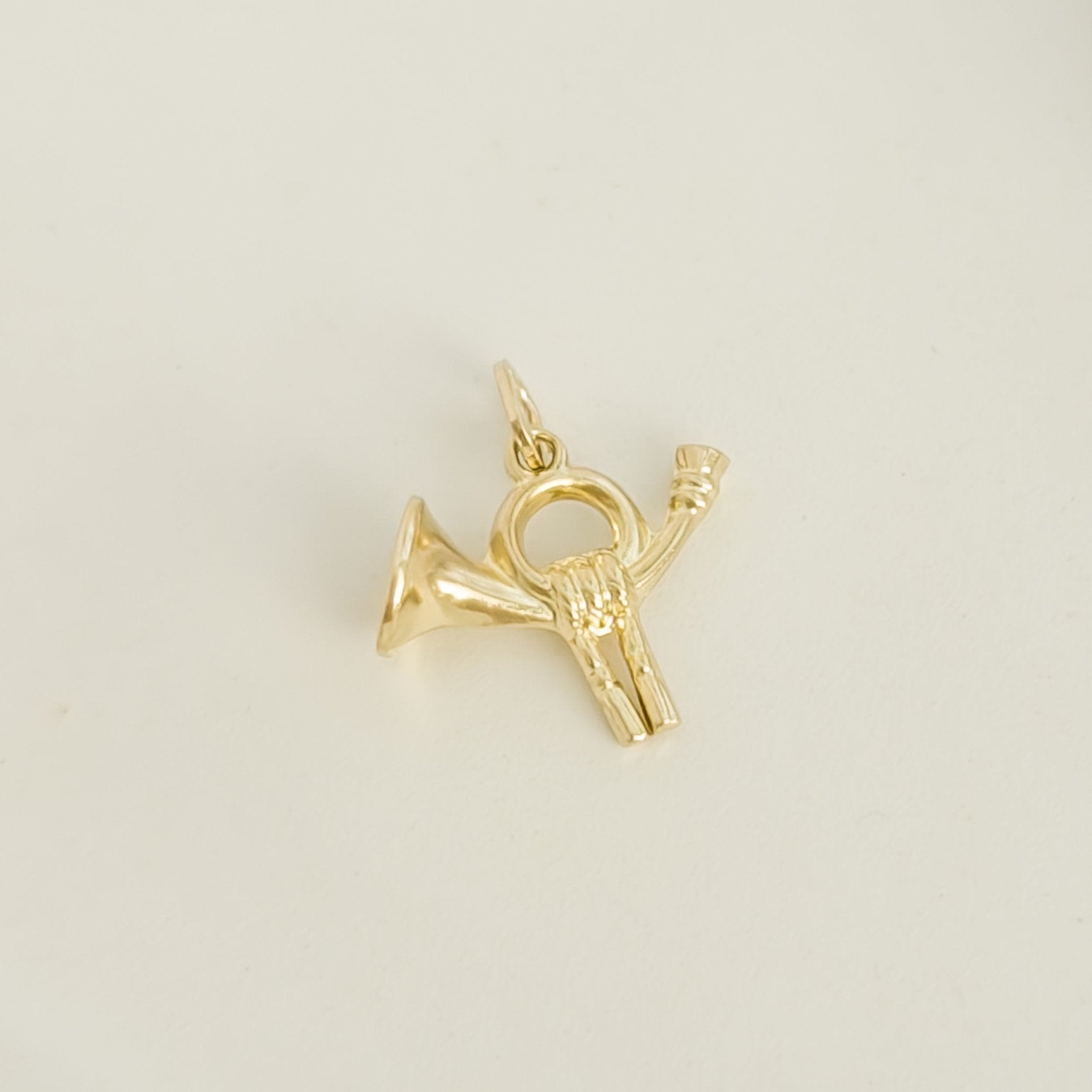 Anhänger Posthorn aus 8K Gelbgold - Honey Jewelry