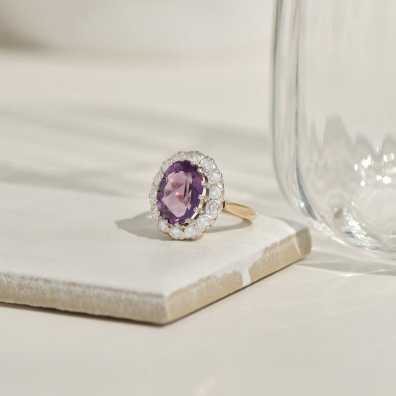 Antiker Edwardian - Ring aus 14K Gelbgold mit Amethyst & Diamanten – Eleganz aus einer anderen Zeit - Honey Jewelry