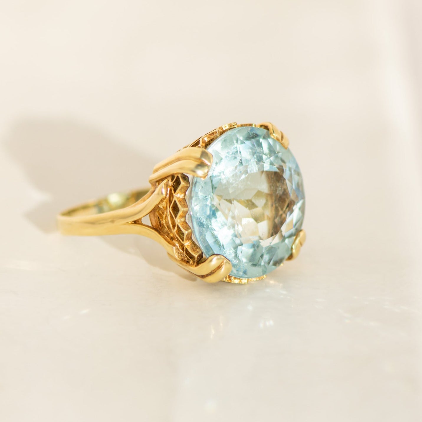 Aquamarin Cocktailring – 14K Gold Vintage 1960er - Honey Jewelry