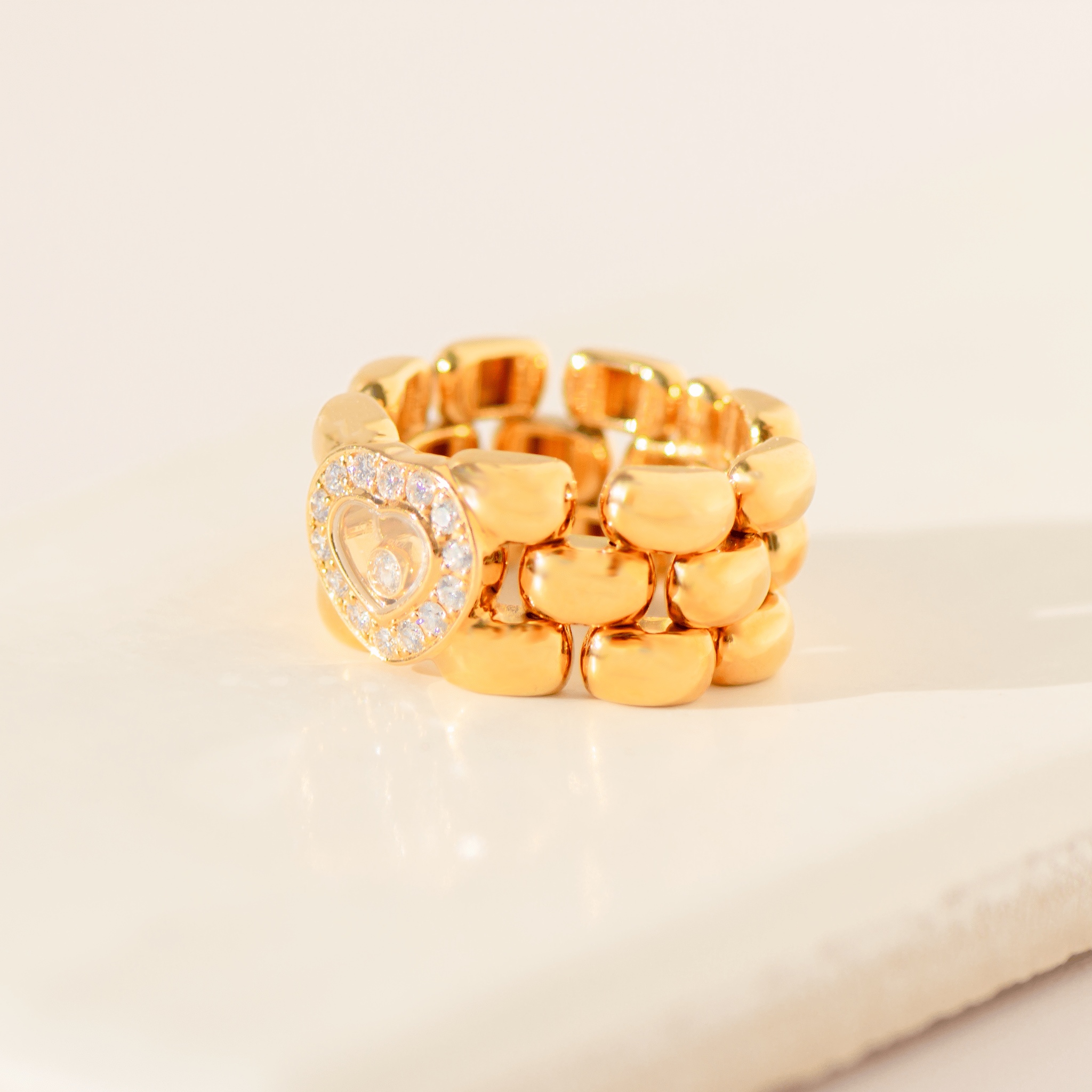 Chopard „Happy Diamonds“ flexibler Kettenring aus 18 Karat Gelbgold | 0,29 ct Diamanten | Größe 53 - Honey Jewelry