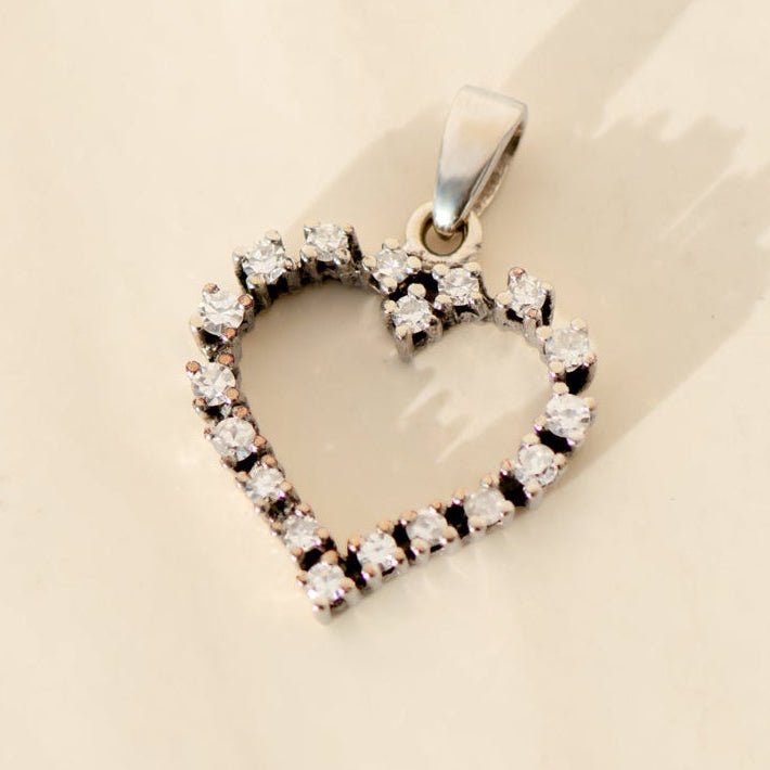 Diamant - Herzanhänger aus 585 Weißgold mit ca. 0,50 ct – klassisches Zeichen der Liebe - Honey Jewelry