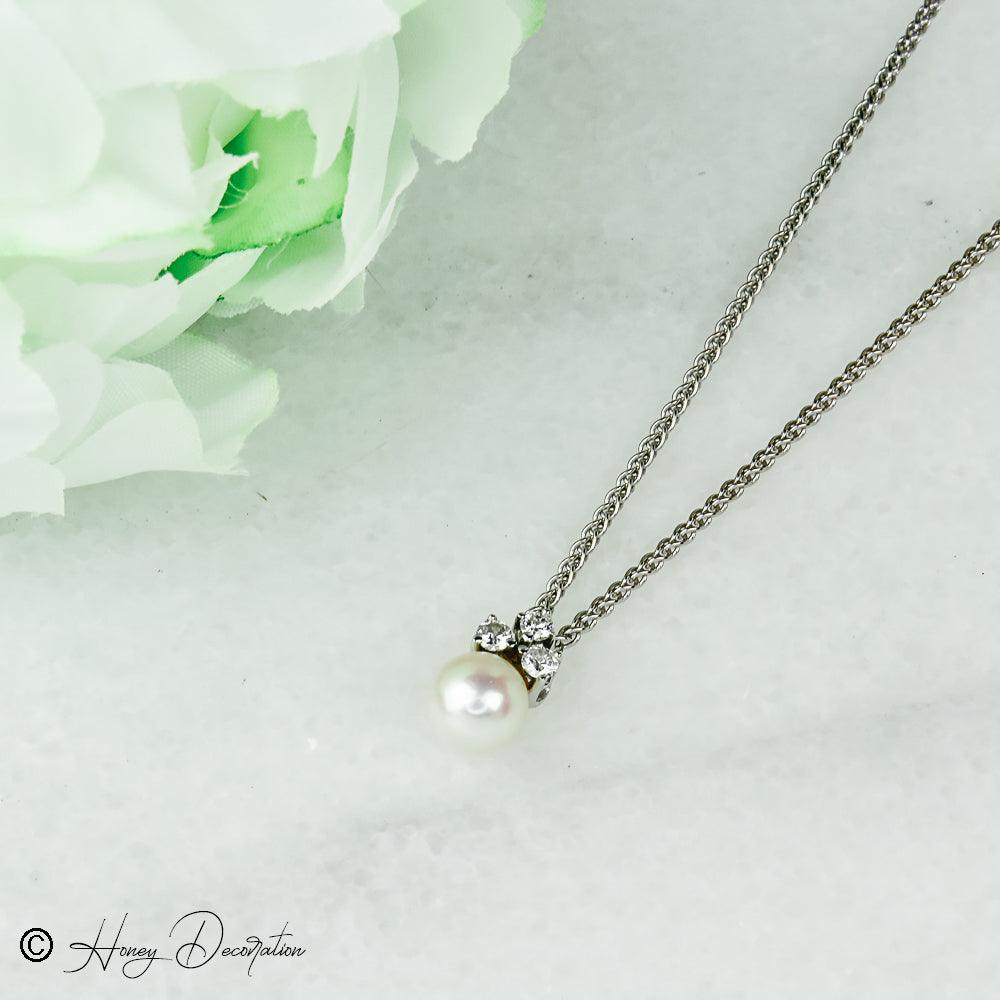 Elegante 18 Karat Weißgoldkette mit Perlenanhänger - Honey Jewelry
