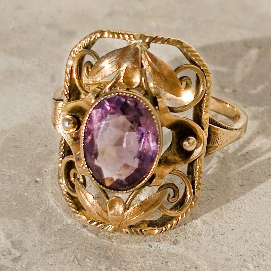 Jugendstil-Ring aus 8K Gold mit Amethyst - Honey Jewelry