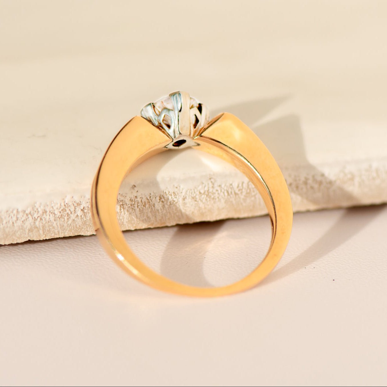 Solitär - Ring aus 750 Gelbgold mit Diamant (0,47 ct) – klassischer Verlobungsring - Honey Jewelry