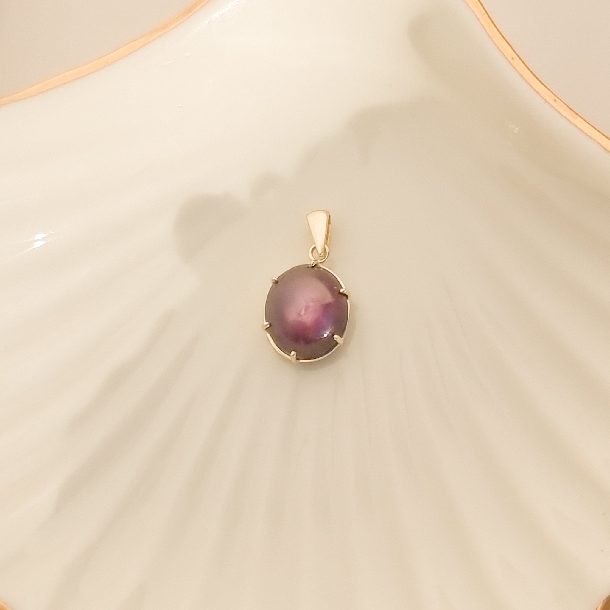 Exklusiver 14K Gold Sternrubin-Anhänger - 1,2x1,4cm Cabochon-Form - Honey Jewelry