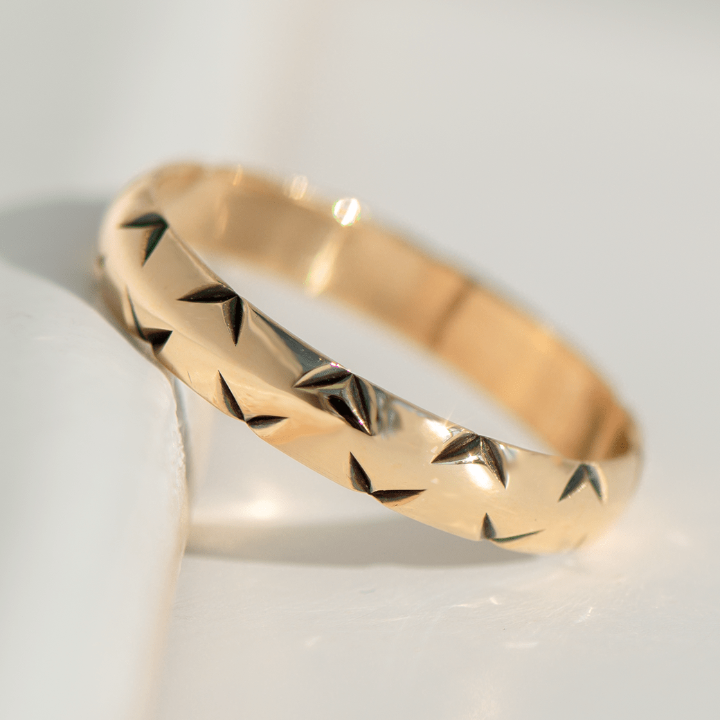 Vintage Bandring 14K Gelbgold mit Gravur - Honey Jewelry