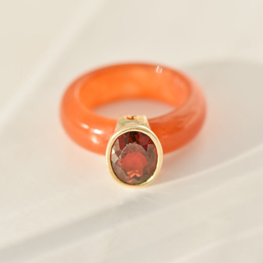 Vintage - Ring aus Carneol mit Granat & Goldfassung – Größe variabel - Honey Jewelry