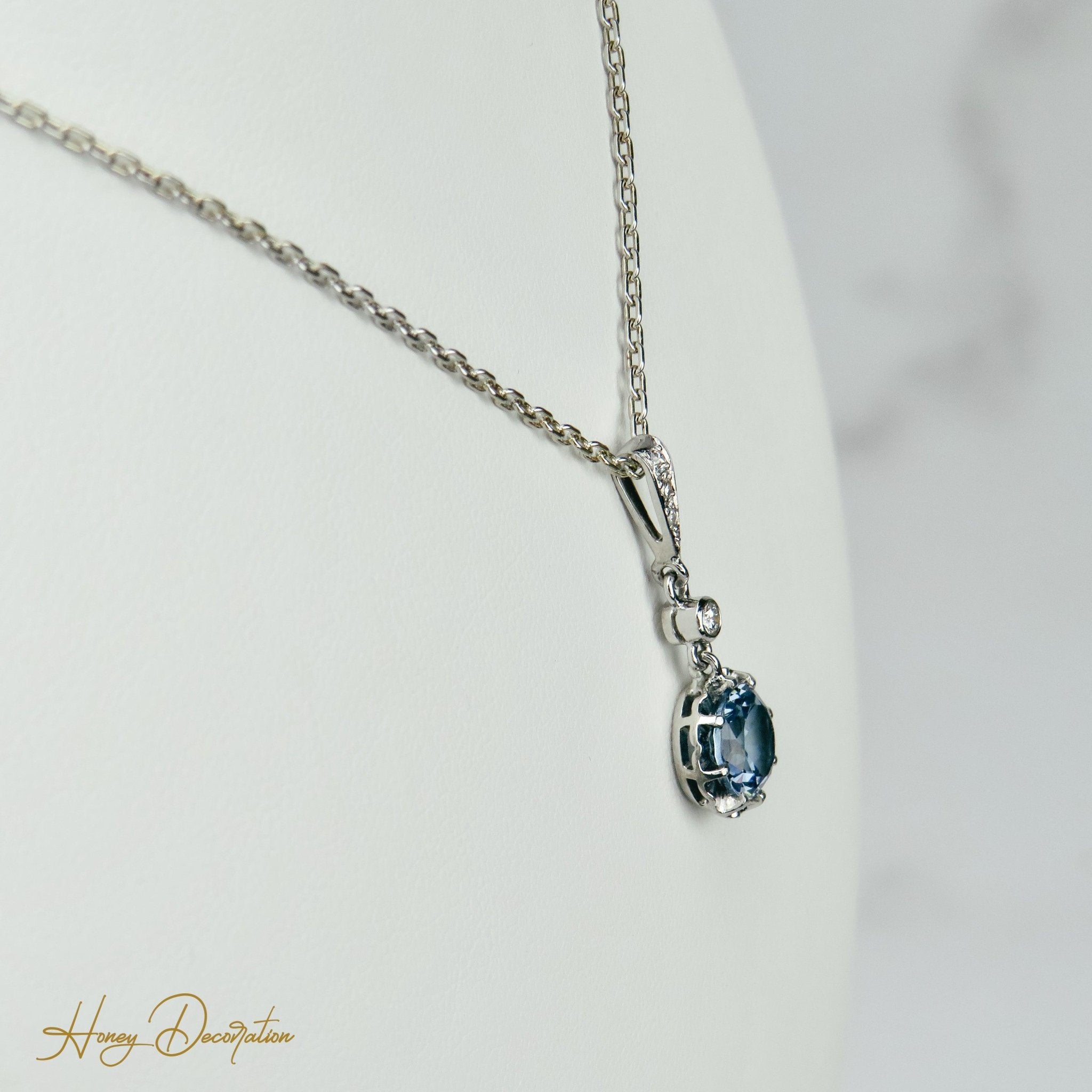 Wunderschönes Weißgold - Collier mit Aquamarin & Brillanten - Honey Jewelry