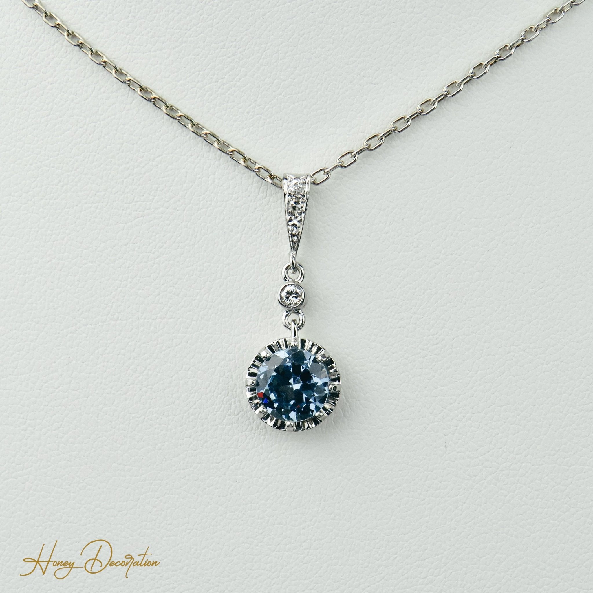 Wunderschönes Weißgold - Collier mit Aquamarin & Brillanten - Honey Jewelry