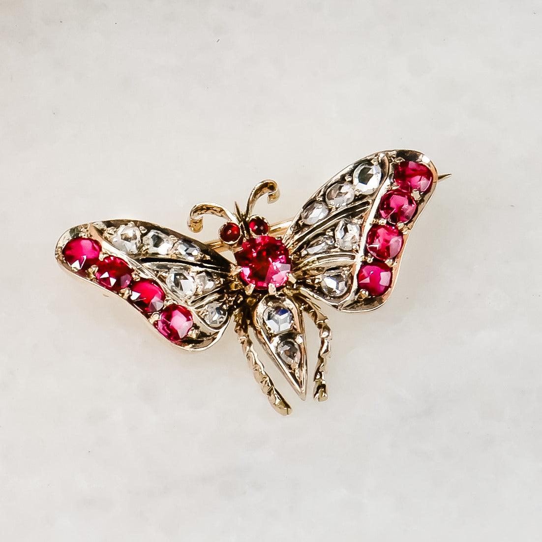 Zeitlose Eleganz: Edle Georgian - Brosche - Honey Jewelry