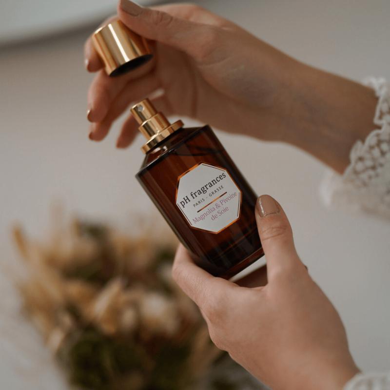 Magnolia & Pivoine de Soie - Honey Jewelry