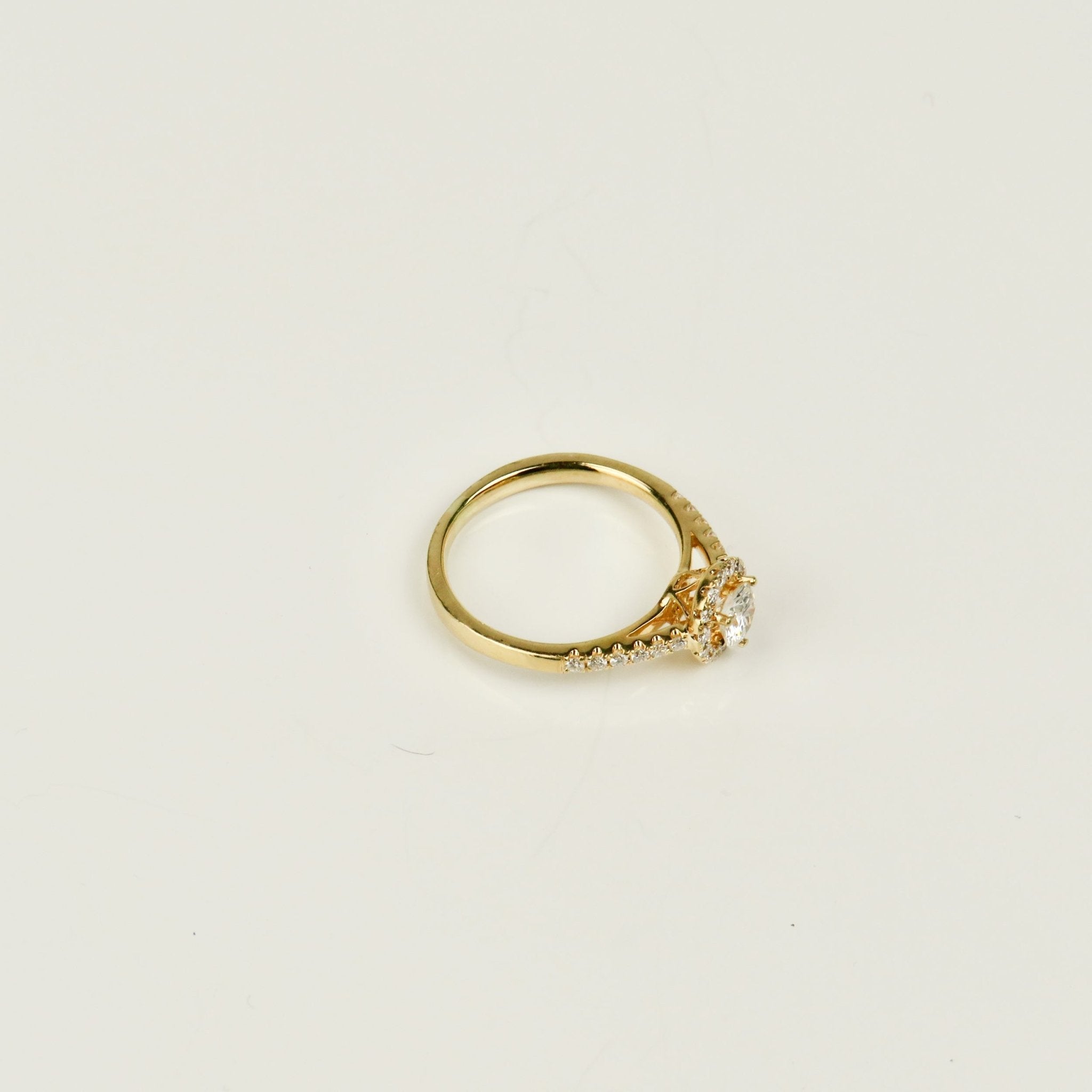 18 Karat Halo - Goldring mit Brillanten – Leuchtendes Meisterwerk - Honey Jewelry