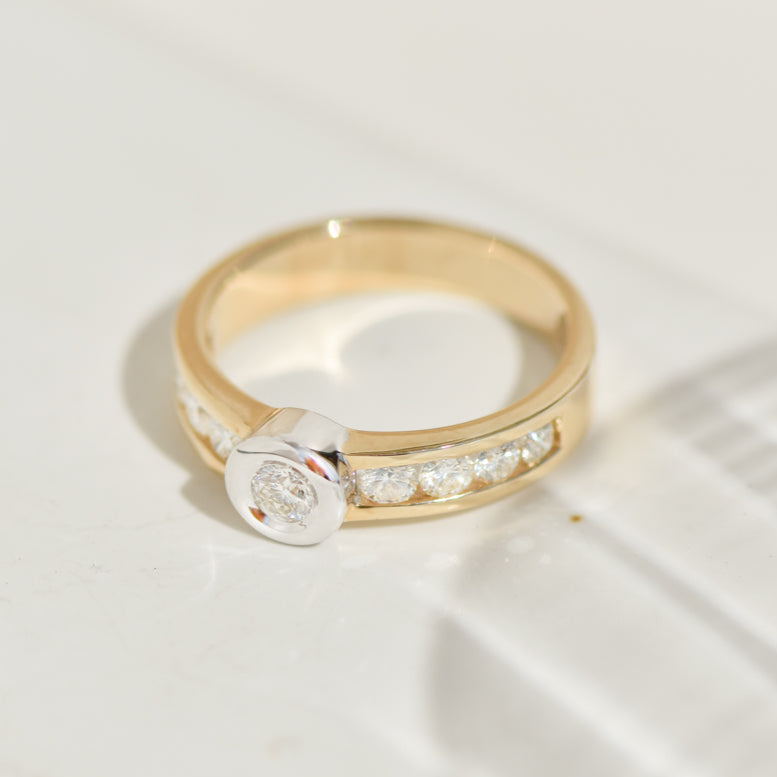 Vintage bicolor ring in 14K gold with diamonds – 90s chic with a sophisticated sparkle