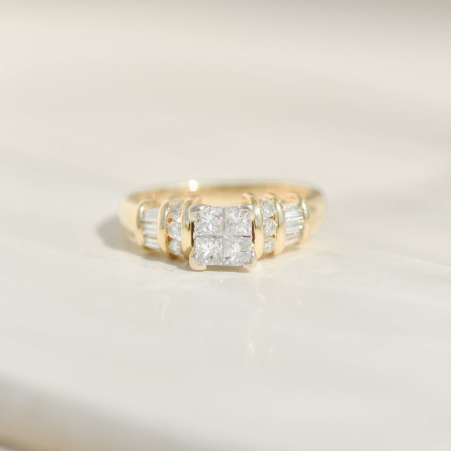 Bicolor vintage ring in 14K yellow gold with 16 diamonds – 90s glam with structure &amp; radiance