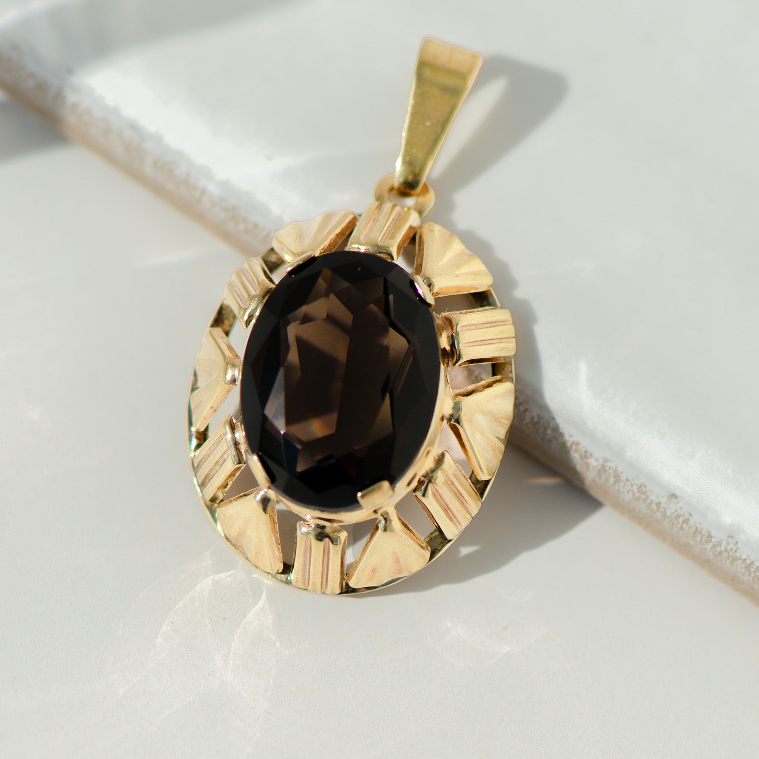 Vintage Rauchquarz Anhänger aus 8 K Gelbgold | Mid-Century Design ca. 1960er