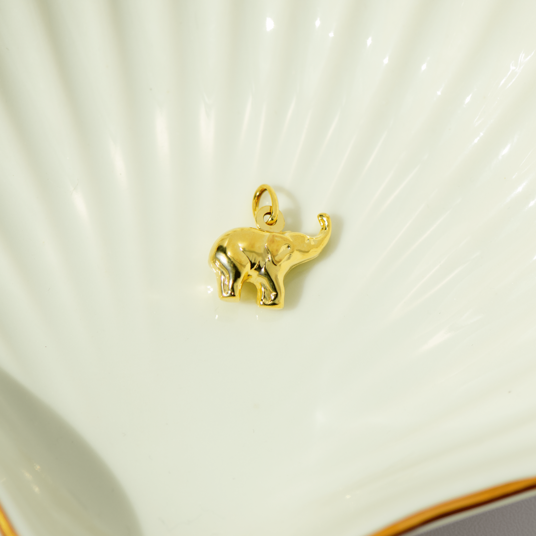 Anhänger Elefant aus 14 Karat Gold – filigran - Honey Jewelry